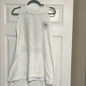 The drive clothing distressed tank